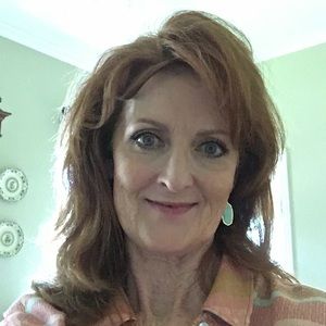 Meet your Posher, Shelly